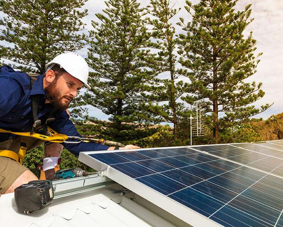 Manutenção de Painéis Solares